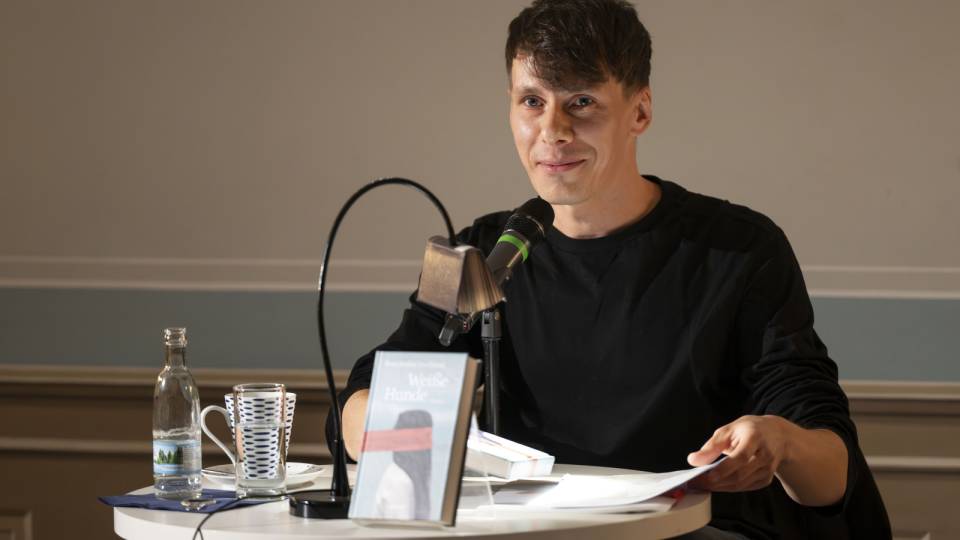 RENÉ  MÜLLER-FERCHLAND BEI DER ERFURTER HERBSTLESE Thumbnail
