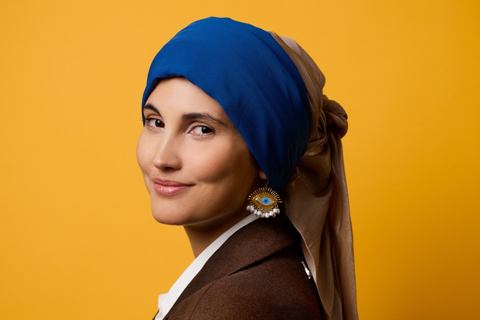 Anissa Loucif: Kopftuchmädchen
