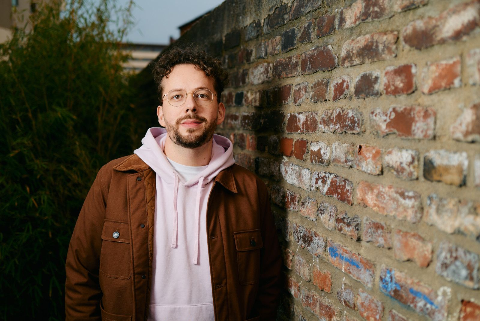 Bücher aus dem Feuer: Henrik Szántó - “Treppe aus Papier”