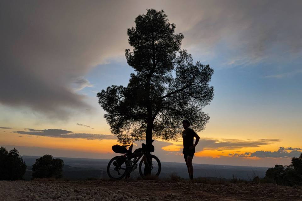 Dacheröden on Tour: Fahrrad, Freiheit, Europa Thumbnail