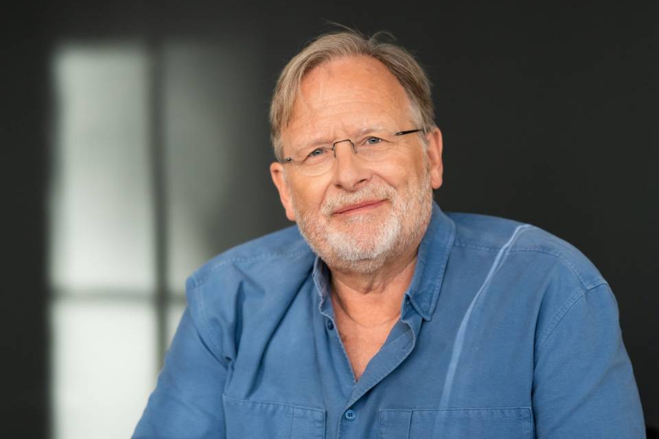 Dietrich Grönemeyer: Demenz. Gezielt vorbeugen, ganzheitlich verstehen, liebevoll begleiten Thumbnail