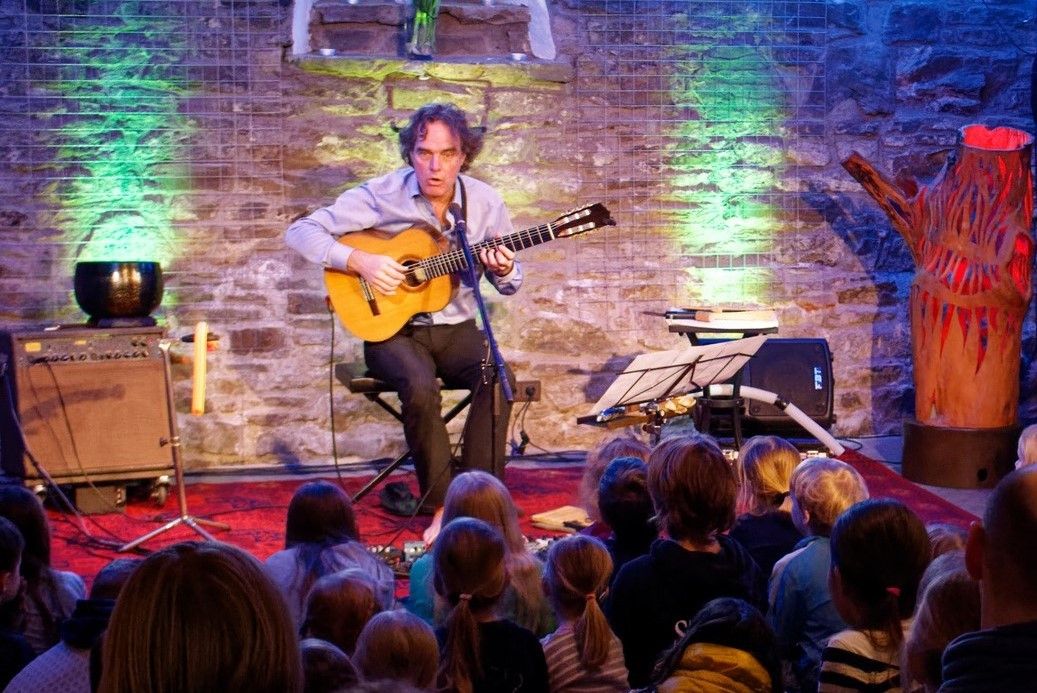 Falk Zenker: Die Blumenprinzessin und der Drache