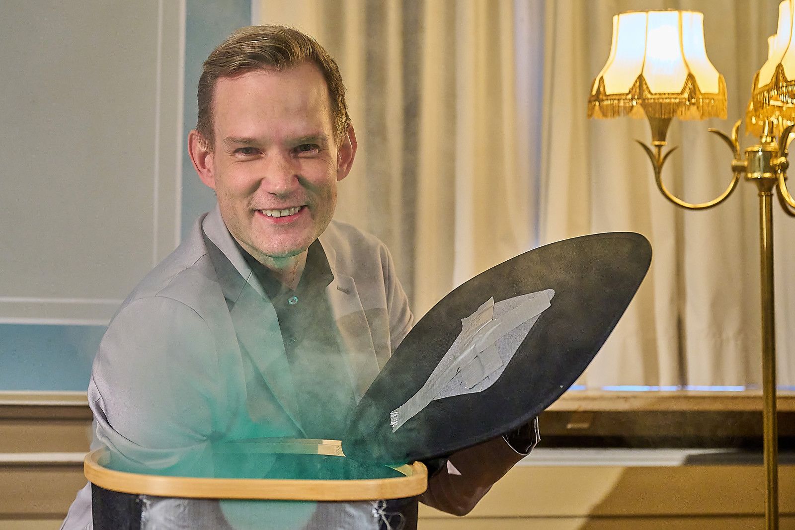 Hendrik Streeck: Das Institut – Im Schatten der Wissenschaft. Thriller