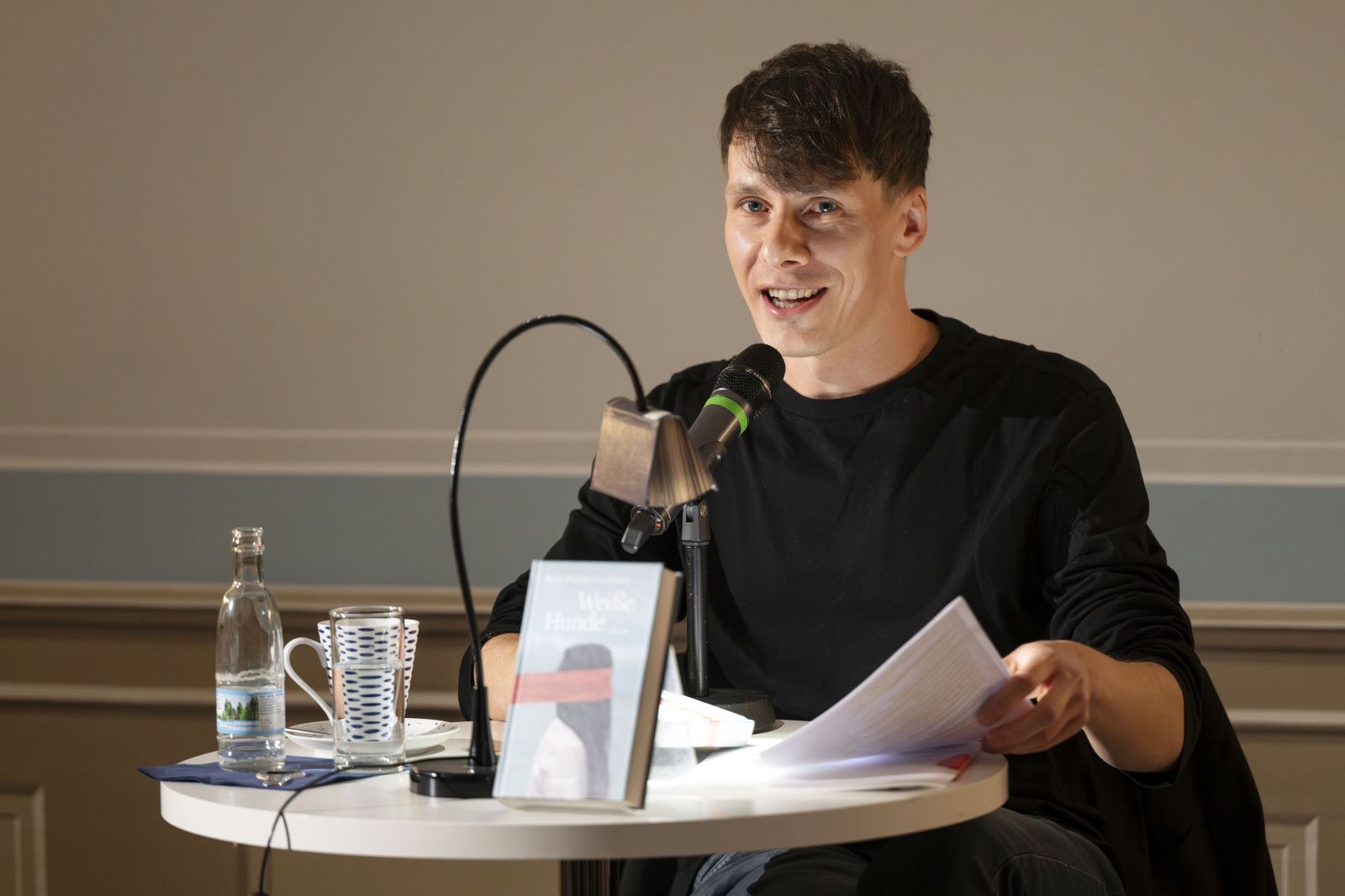 René Müller-Ferchland: Weiße Hunde