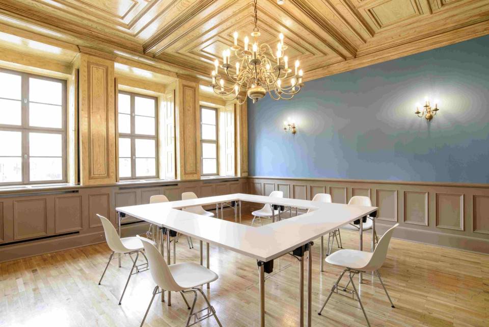 Blauer Salon Thumbnail